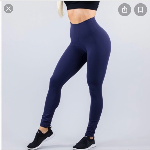 NWOT BUFFBUNNY ROSA LEGGING - Picture 1 of 7